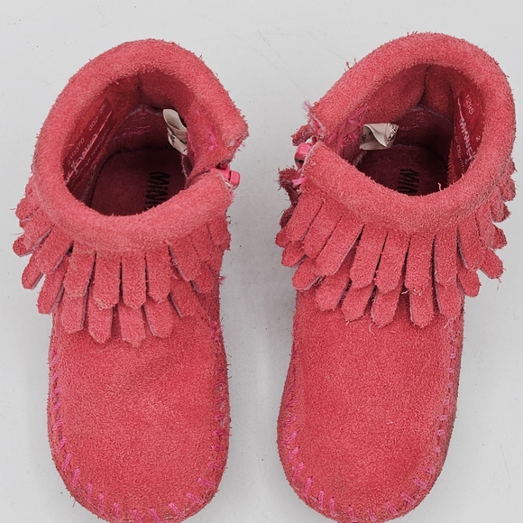 Minnetonka pink suede double Fringe baby booties size 2 - Picture 5 of 16